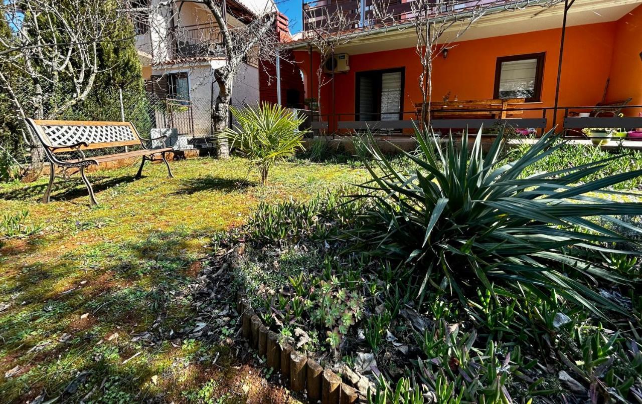 Ferienwohnung Elentoni Fažana Exterior foto