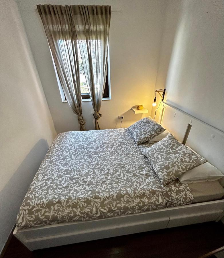 Ferienwohnung Elentoni Fažana Exterior foto