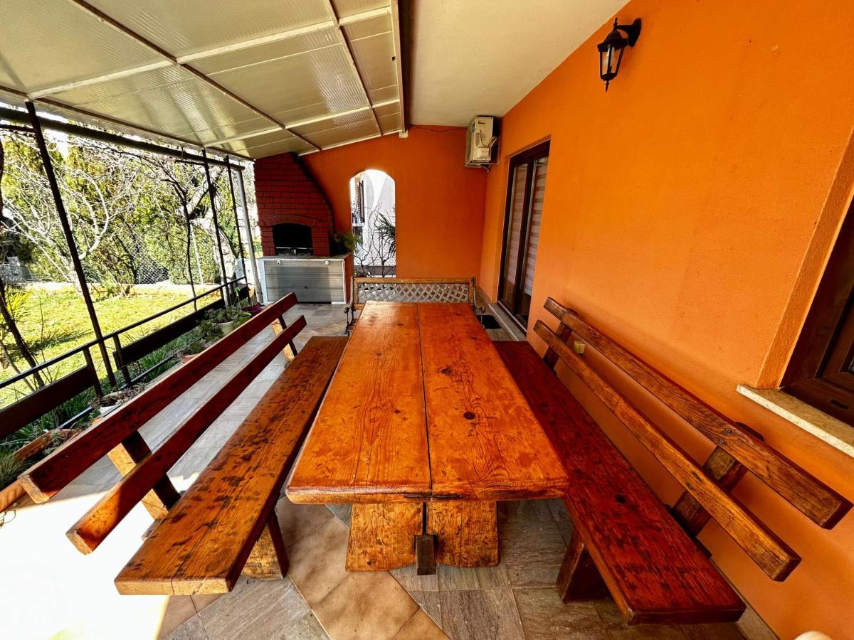 Ferienwohnung Elentoni Fažana Exterior foto